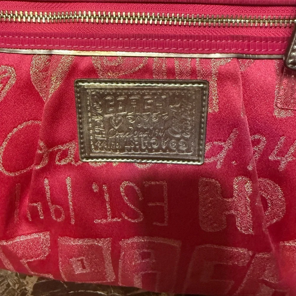 Coach Poppy Storypatch Glam Tote Hot Pink Jacquard Metallic Trim 2010
